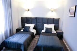 Отель Hotel Bellis Люблин Двухместный номер с 2 отдельными кроватями-2